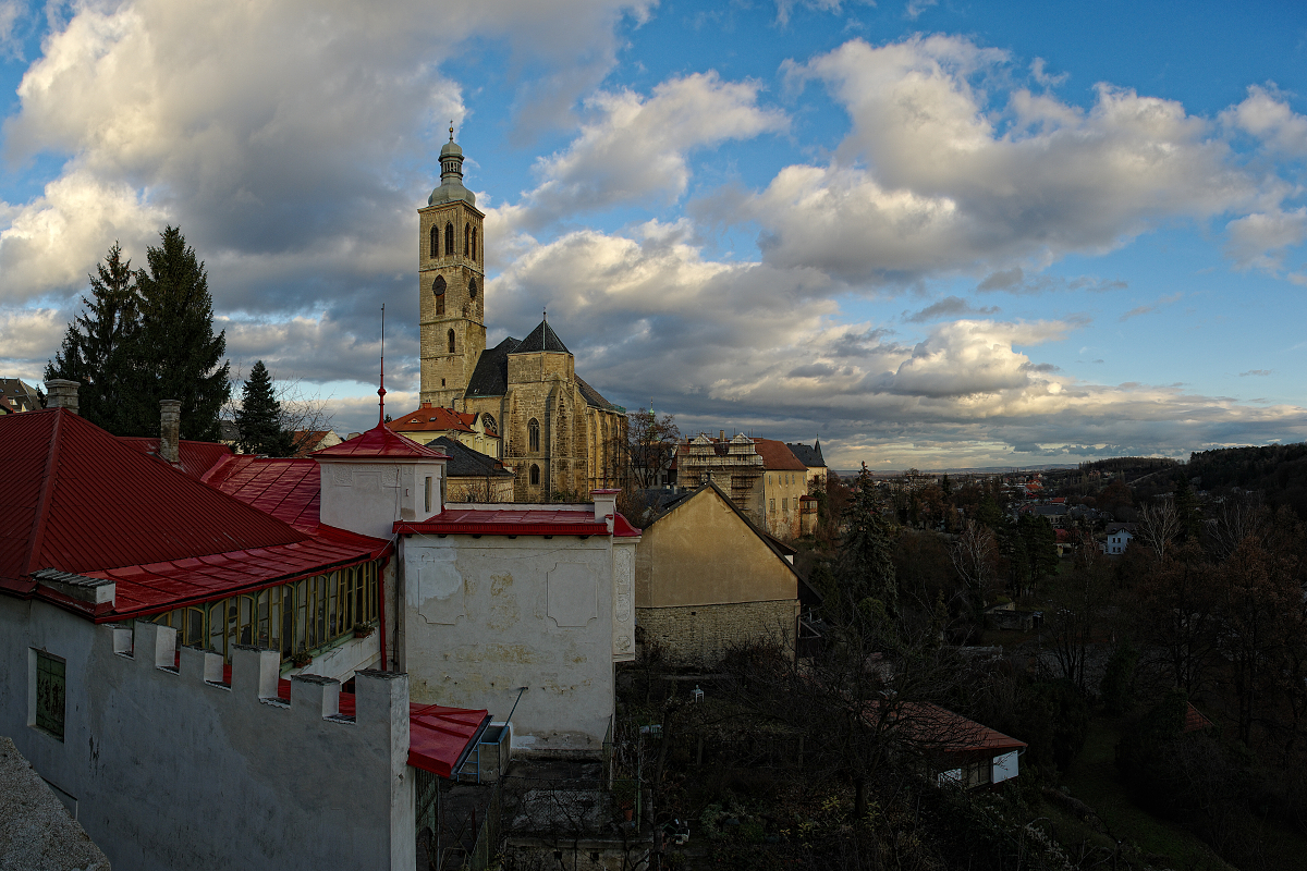Cloudy above the Church of St James